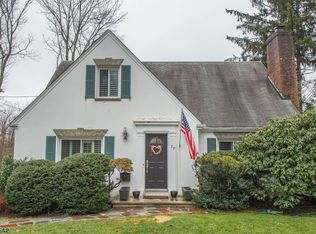 20 Beechwood Ter, West Orange, NJ 07052