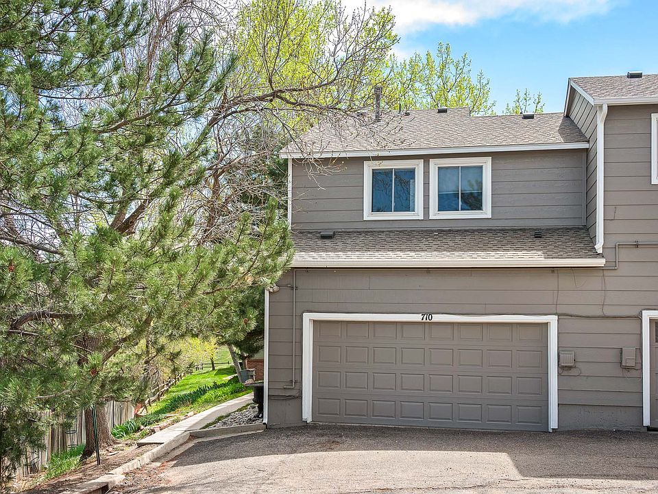 Back exterior. 2 car garage.