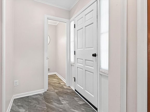 5th image of 232 N Sunnybank Rd