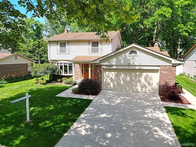 9391 Mayflower Ct, Plymouth, MI, 48170