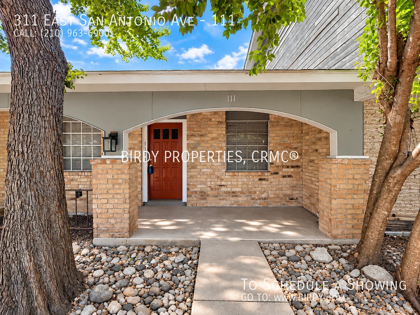 "Charming 1-Bedroom Retreat in Boerne's Heart Perfectly Cozy at 536 Sq Ft!" — Photo 2