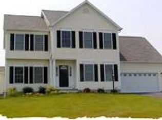 3 Amanda Way, Niskayuna, NY 12309