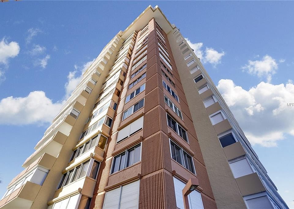 1st image of 17920 Gulf Blvd APT 1708