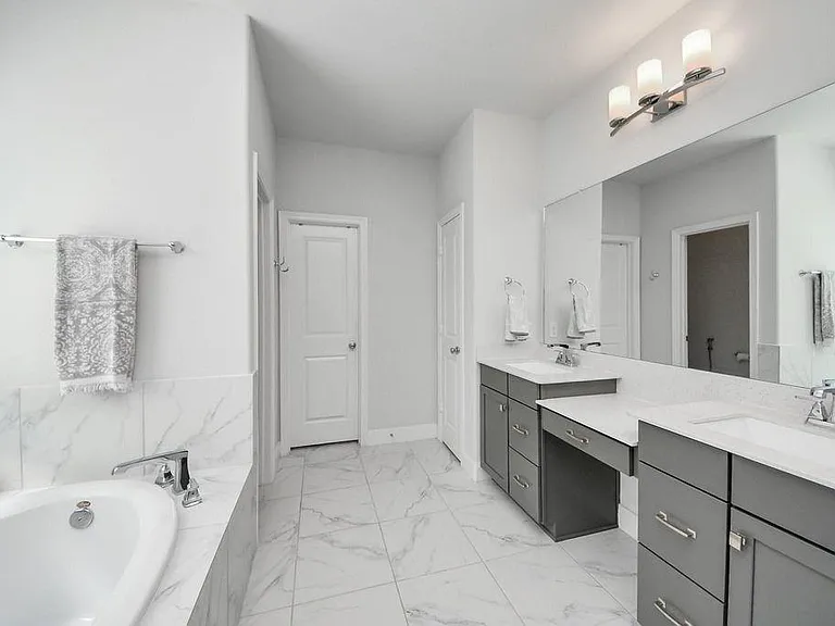 8922 Golden Mist Dr — Photo 14