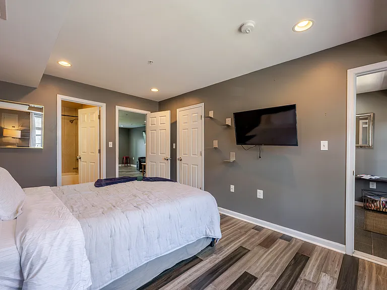 5123 D St SE — Photo 37