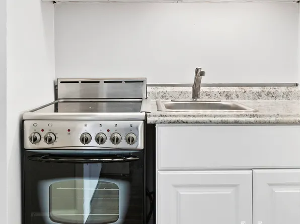 140 West 69th Street 124A image 2 of 22