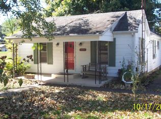 7415 Locust St, Mulkeytown, IL 62865