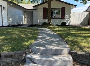 9169 Renee Ann St, Orangevale, CA 95662