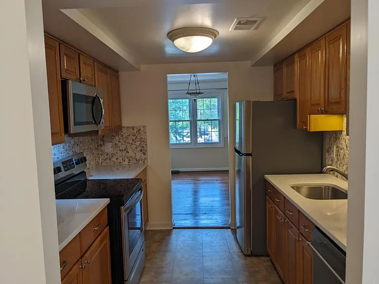 7479 Zanuck Ct — Photo 4
