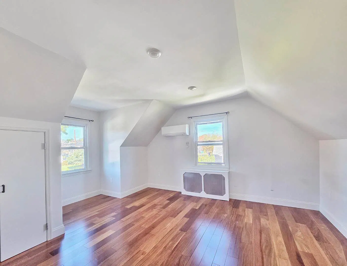 1 bed, 800 sqft, $1,750 — Photo 3