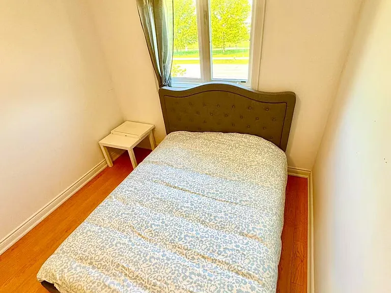 43 Madelaine Dr #4 — Photo 9