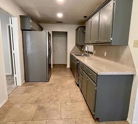 5th image of 9717 Blandon Ave