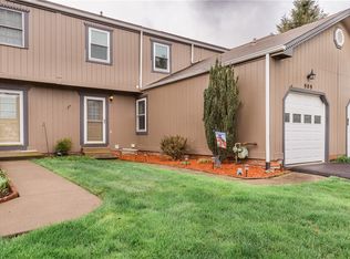 909 Sunset Cir, Cranberry Township, PA