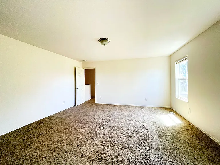8100 88th St NE — Photo 10