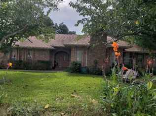 2611 Silvermeadow Ln, Corinth, TX 76210