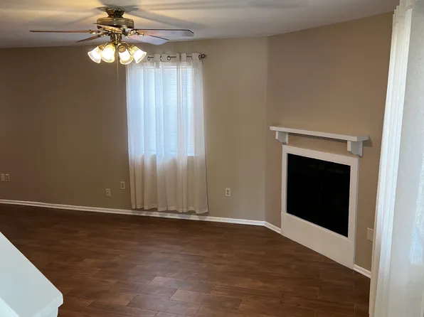 725 Heavens Dr APT 4, Mandeville, LA 70471