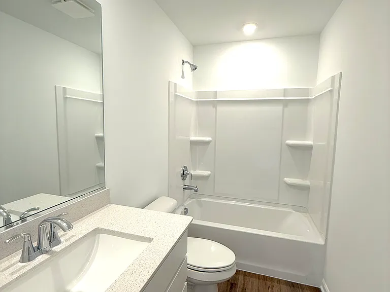 604 Cassia Ct — Photo 14