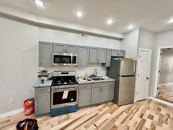 5th image of 2604 Frankford Ave APT 1