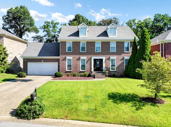 4112 Woods View Pl, Louisville, KY 40245