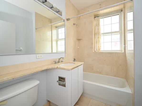 65 Oceana Drive East image 13 of 44