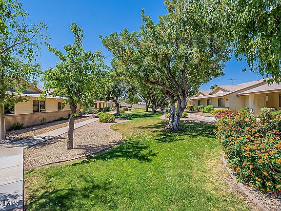2nd image of 18647 N Palomar Dr