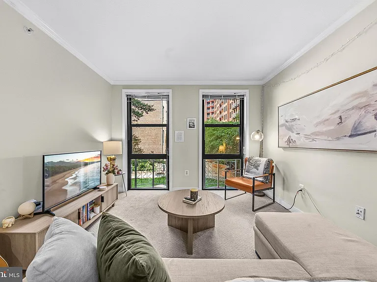 631 D St NW #336 — Photo 3