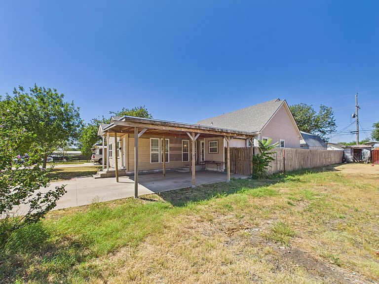 Listing photo 5