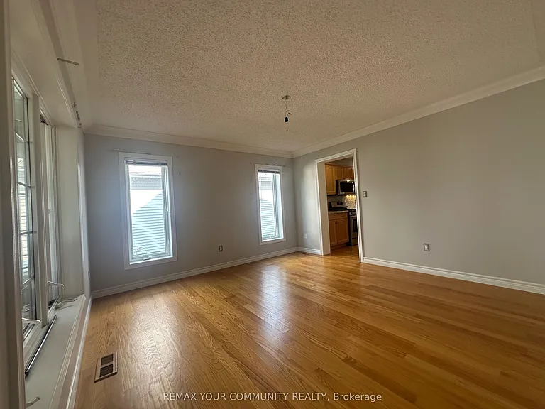 203 Lake Dr E — Photo 15