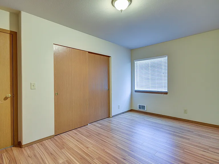 M0833 Arbor Terrace Condo's — Photo 9