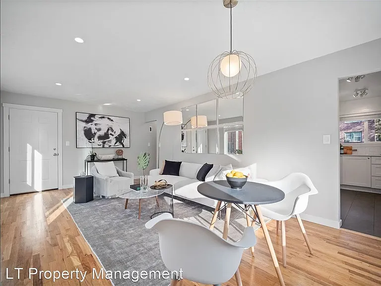Taylor Apartments — Photo 7