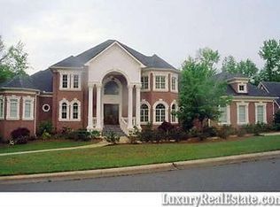 1148 Lexington Ridge Rd, Hoschton, GA 30548