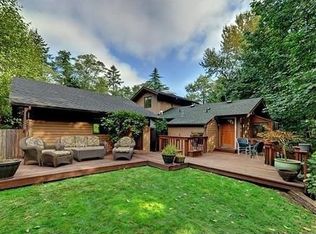5007 NE 197th St, Lake Forest Park, WA 98155