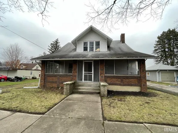 106 E Arthur St, Sidney, IN 46562