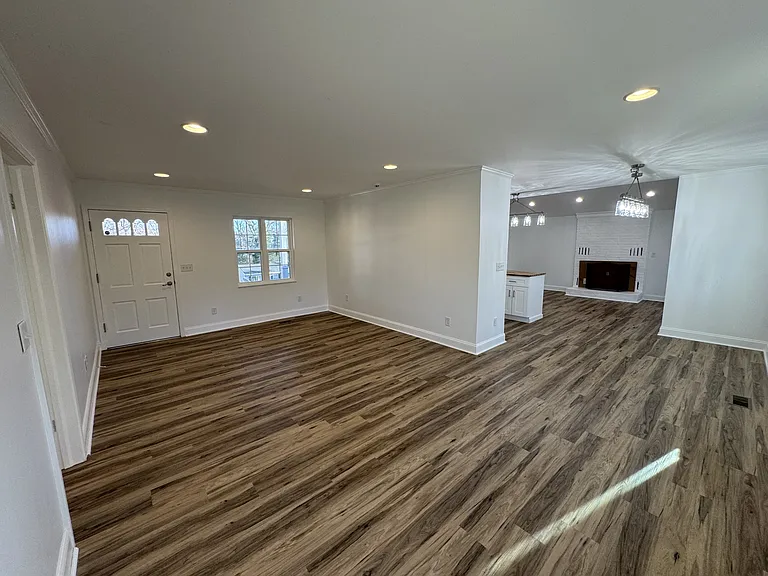 3895 Azalean Dr — Photo 11