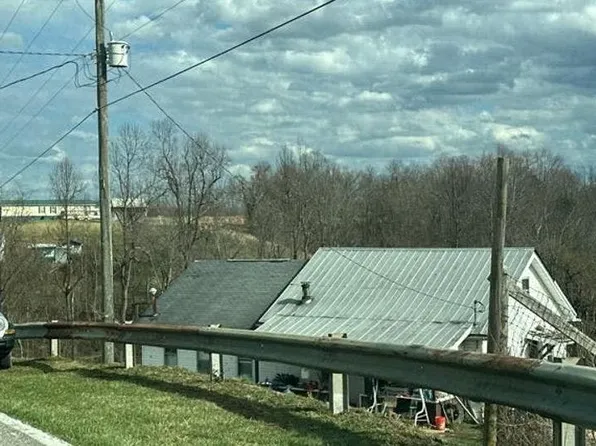 9192 Barker Ridge Rd, Ona, WV 25545