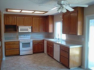 2nd image of 5644 Monte Corita Cir