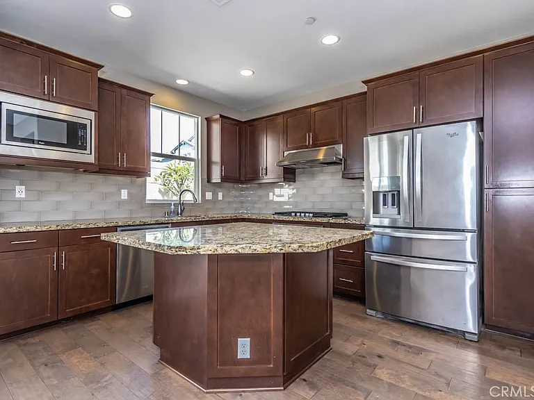 5041 Menton Ln — Photo 6