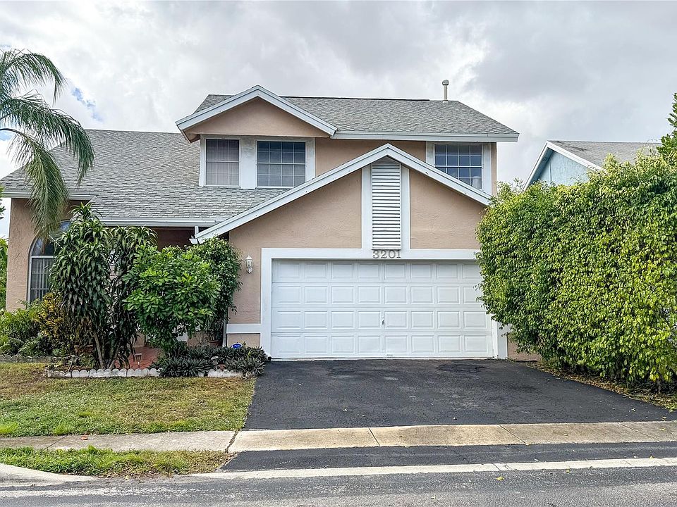 1st image of 3201 NW 121st Avenue