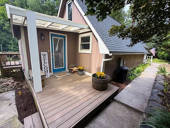 2nd image of 131 Campbell Rd