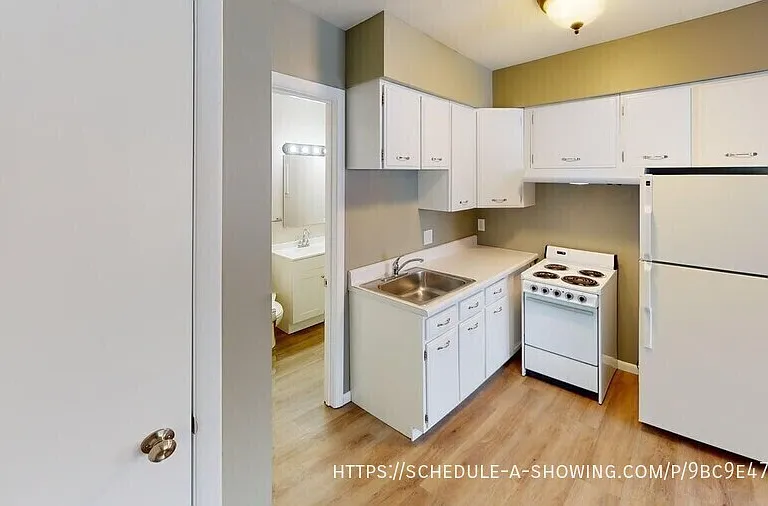 403 E Park St #32 — Photo 8