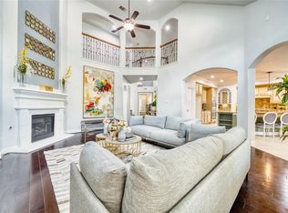 418 Somerset Dr, Sugar Land, TX 77479
