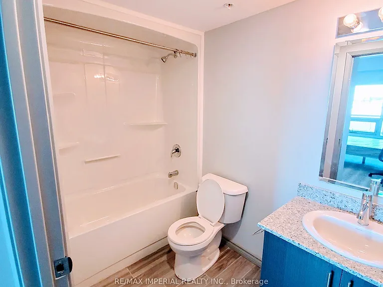 275 Larch St #B-610 — Photo 15
