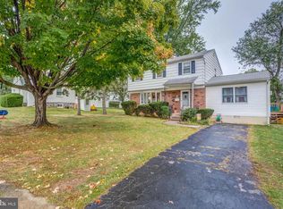 809 Campbell Ln, Springfield, PA 19064
