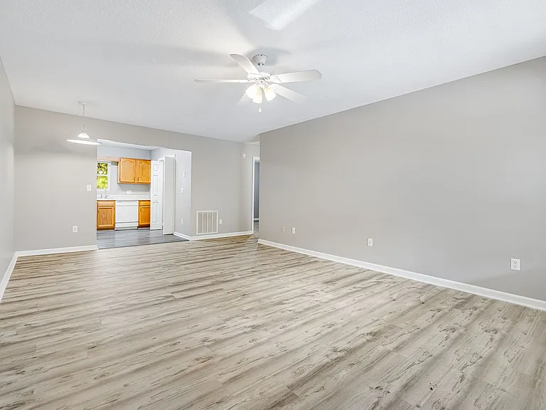 311 Aiken Road — Photo 5