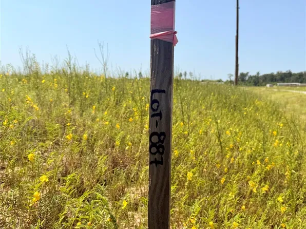 817 Road 591505, Cleveland, TX 77327