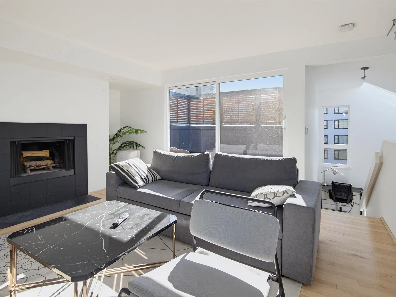 2 bed, 1118 sqft, $4,750 — Photo 1