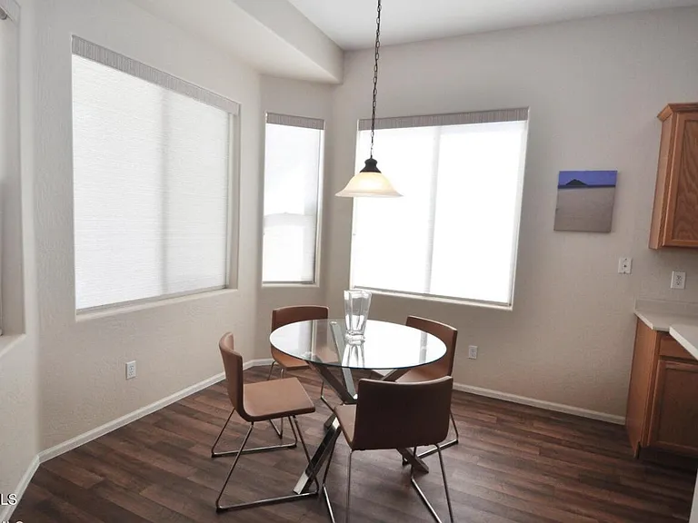 3530 E Los Altos Rd — Photo 5