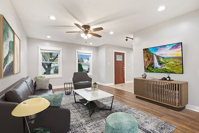 20053 S Rosewood Dr, Frankfort, IL 60423 | Zillow