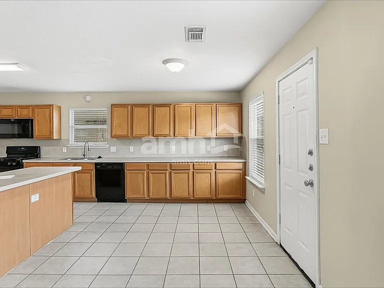 3846 Clobourne Crossing Ln — Photo 5