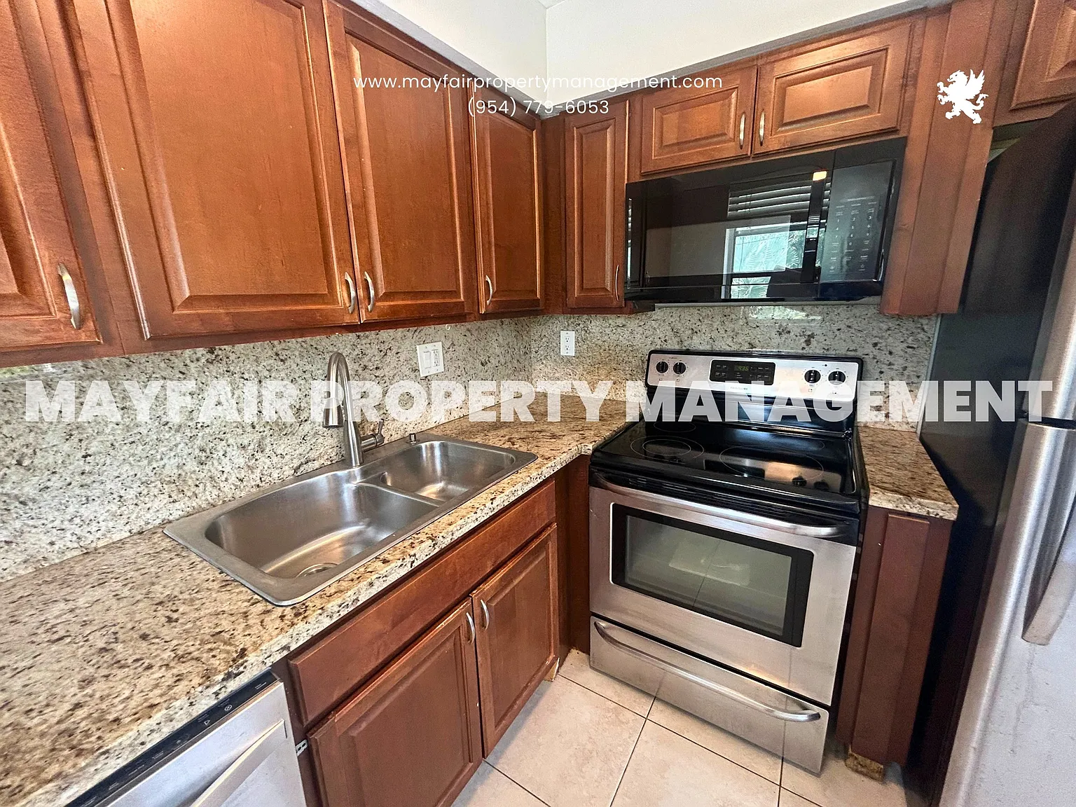 1725 Northeast 7th St - 5 — Photo 3
